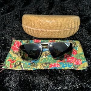 Maui Jim men’s sunglasses with case